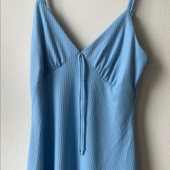 Forever 21 Sky Blue V-Neck Dress - Picture 4 of 4